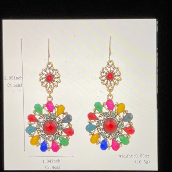 NWT women’s multicolored faceted rhinestone dangle earrings - Picture 2 of 3